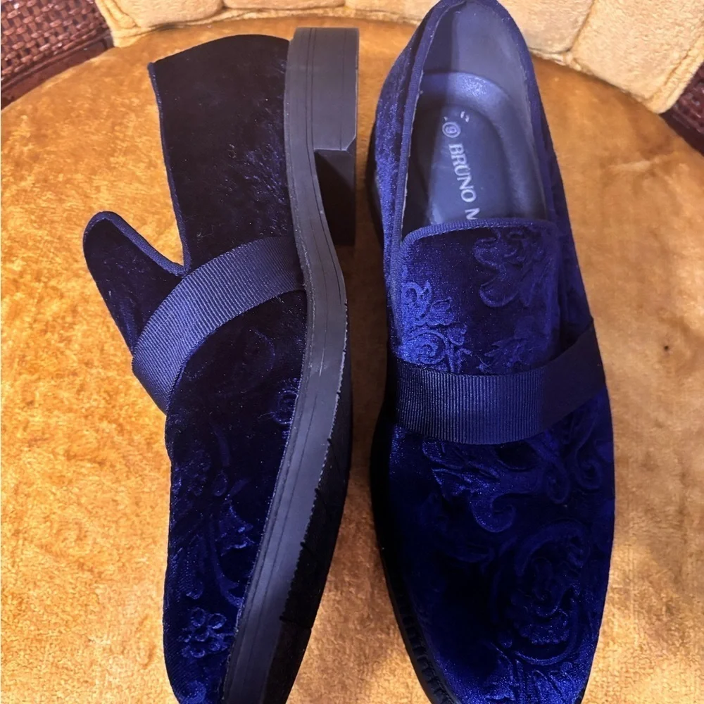 Elegant Blue Velvet Men's Loafers